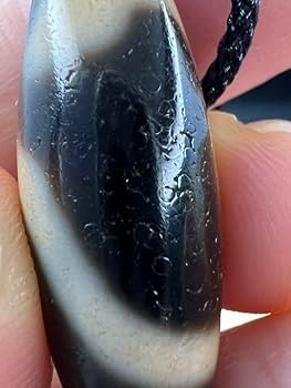 馬蹄痕あり、白蛇天珠 現品撮影の7個 A至純天珠 白蛇天珠(しろへびてんじゅ) サイズ:約